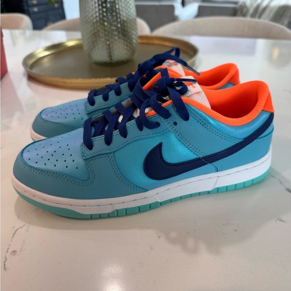 Nike Dunk Low SE, Baltic Blue, deep Royal blue. Men’s size 8, women’s size 9.5. - Picture 1 of 9